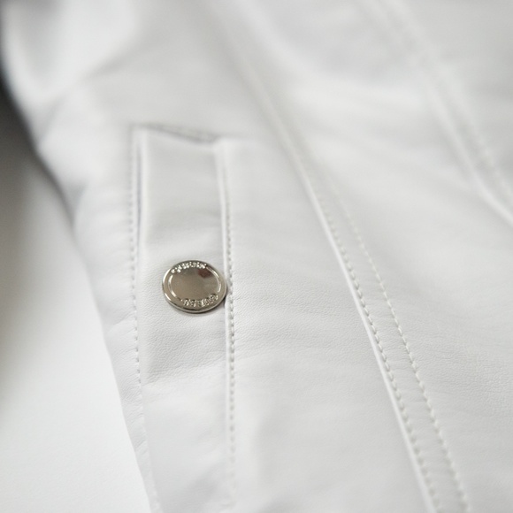White Cross-Zip Guess Jacket XS - Picture 4 of 7